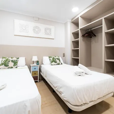 Malagasuite River Views Center Apartment *